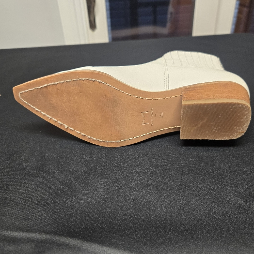 Marc Fisher Ltd Yarita Bootie Ivory Bone Western Chelsea Boot Hipster 8.5 - Picture 4 of 8